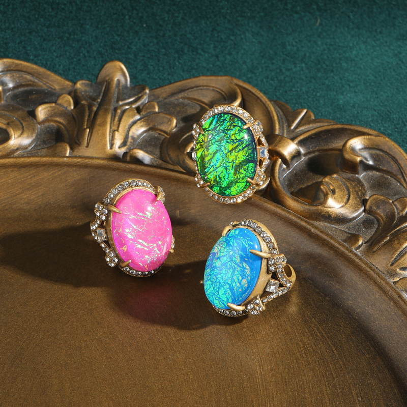 Vintage Large Opal Ring Pink A - đánh giá và giá Vintage Fashion Trends 2025