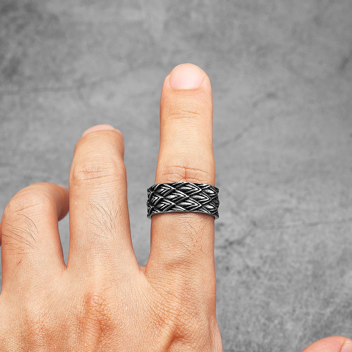 Unique Eagle Feather Men Rings - đánh giá và giá Vintage Fashion Newtown
