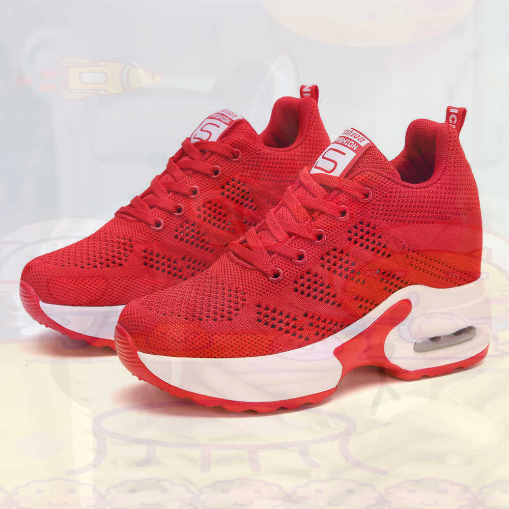 Red Size 36 Shoes Woman Tennis - đánh giá và giá Vintage Fashion Resale