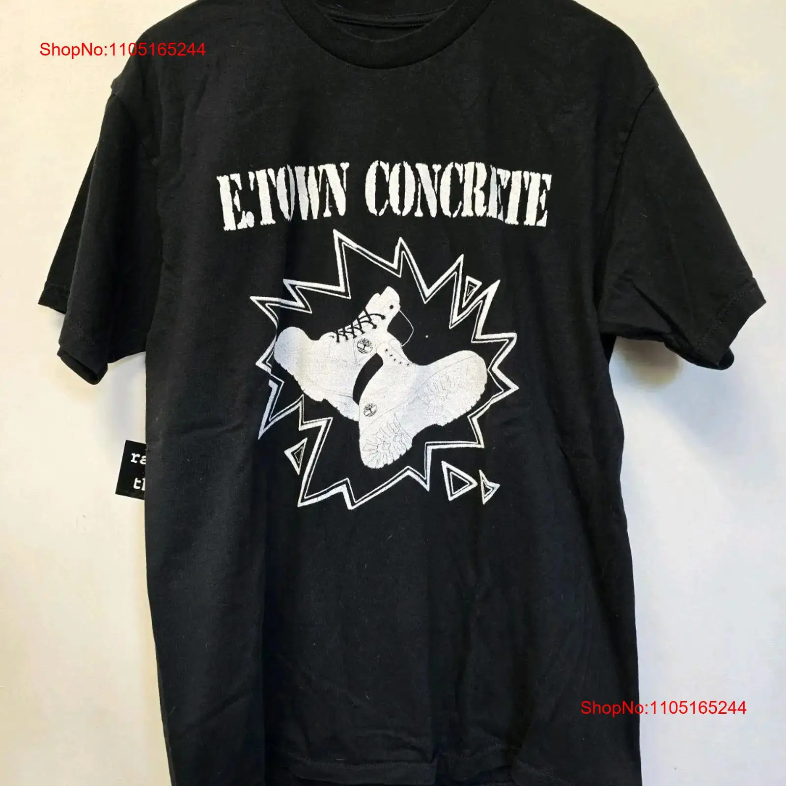 E Town Concrete Band T Shirt L - đánh giá và giá Vintage Fashion Newtown