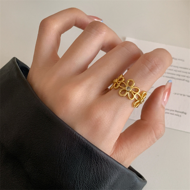 Trend Zircon Crystal Hollow Fl - đánh giá và giá Vintage Fashion Trends 2025