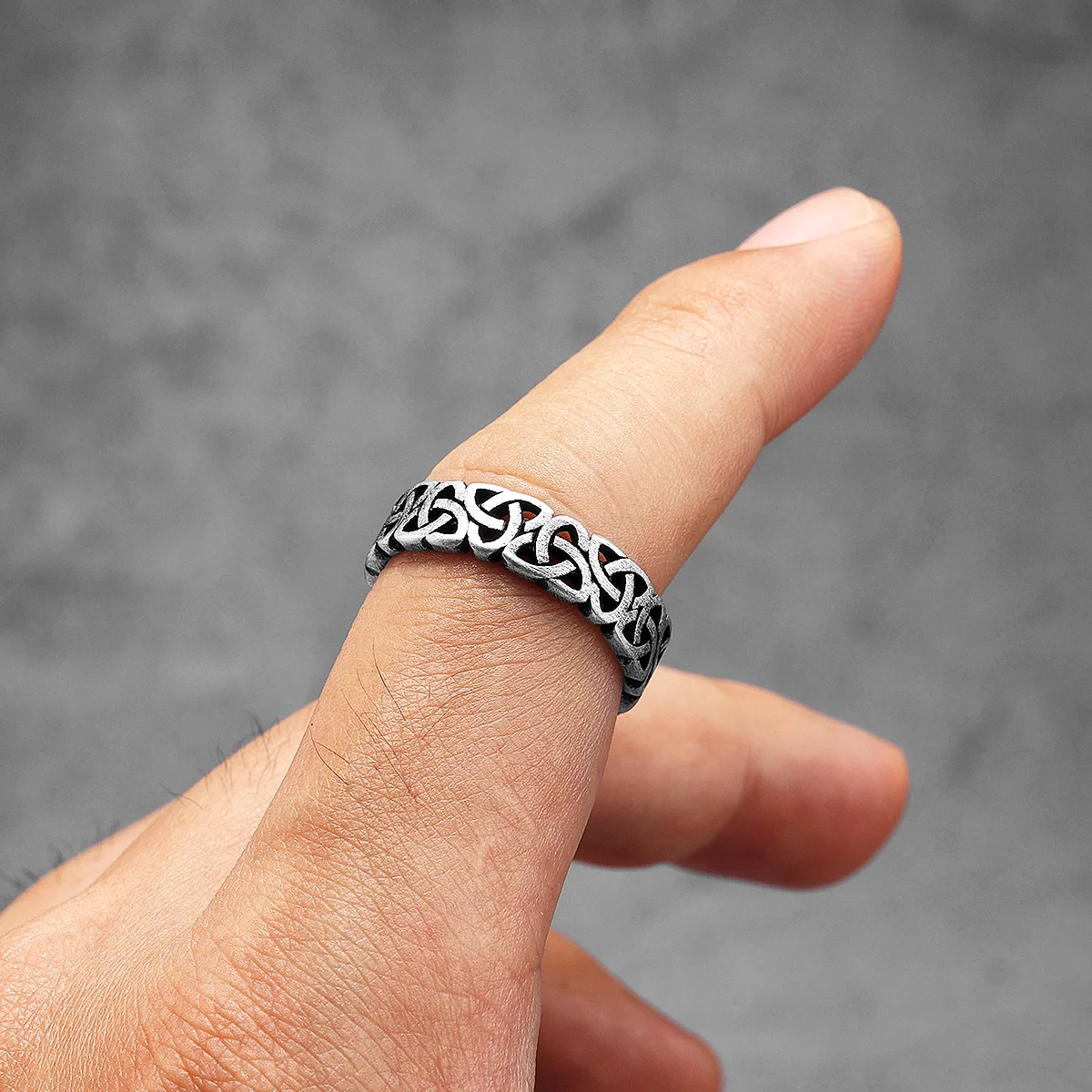 Hollow Celtic Knot Men Rings S - đánh giá và giá Vintage Fashion Newtown